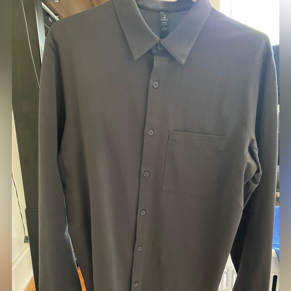 Lululemon Commission L/S Button Down Shirt Size Medium